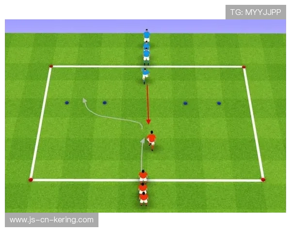 德布劳内逼抢后快速反向推进：解锁现代足球的攻防转化