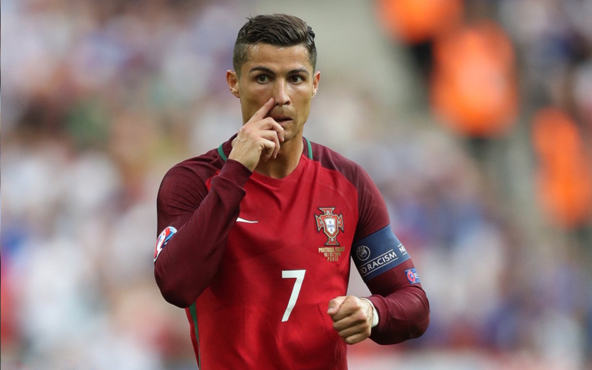 kaiyun网址-东亚杯中国足球战胜 球迷为球队加油，东亚杯中国足球战胜 球迷为球队加油视频